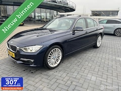 BMW 3-serie - 320i High Executive I Camera I Pano I 1ste eig I Navi I