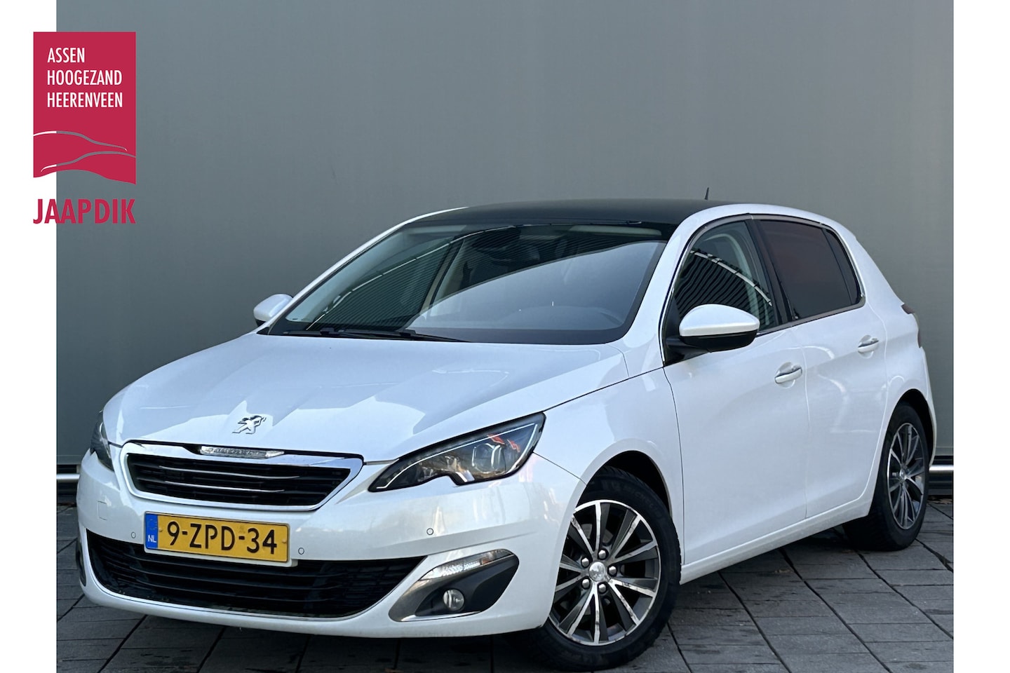 Peugeot 308 - BWJ 2014 | 1.2T 131PK Premium | TREKHAAK | PANO DAK | CAMERA A | NAVI | CLIMA | PDC 2X | P - AutoWereld.nl
