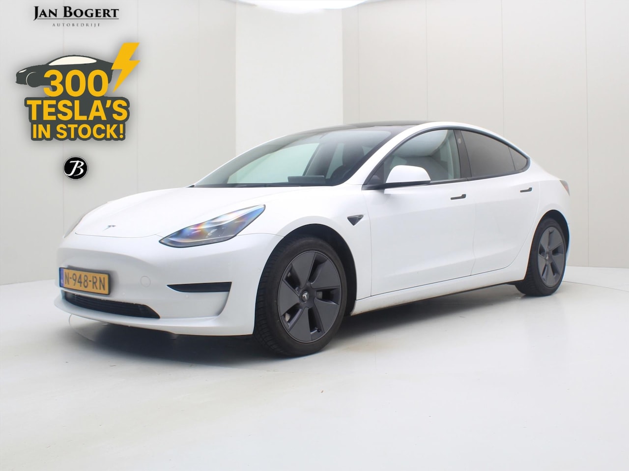 Tesla Model 3 - Standard RWD Plus FACELIFT LFP ACCU [ WARMTEPOMP+AUTOPILOT+60 kWh+PREMIUM AUDIO ] - AutoWereld.nl