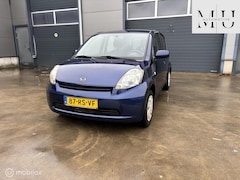 Daihatsu Sirion 2 - 1.0-12V Trend