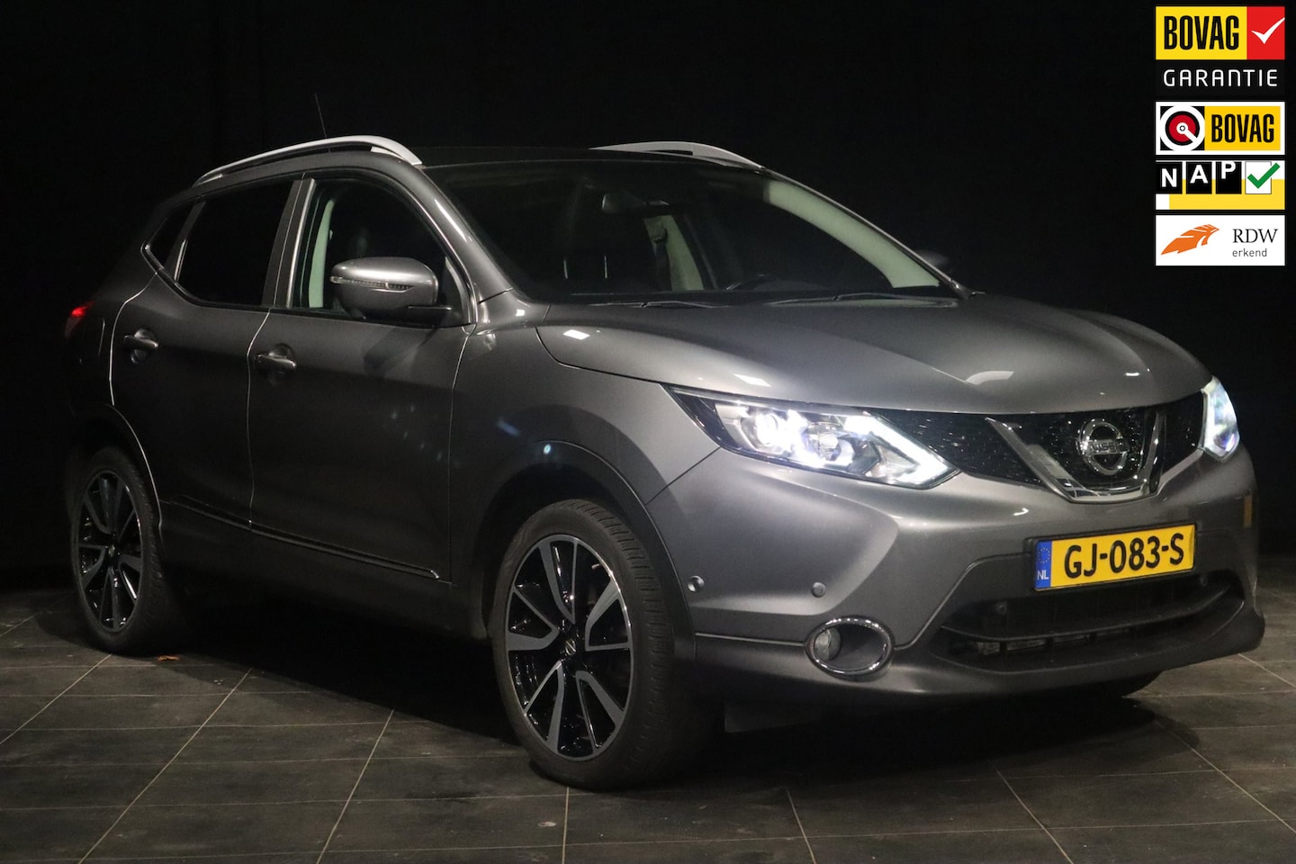 Nissan Qashqai - 1.2 Tekna | 360 Camera | Trekhaak | Stoelverw. - AutoWereld.nl