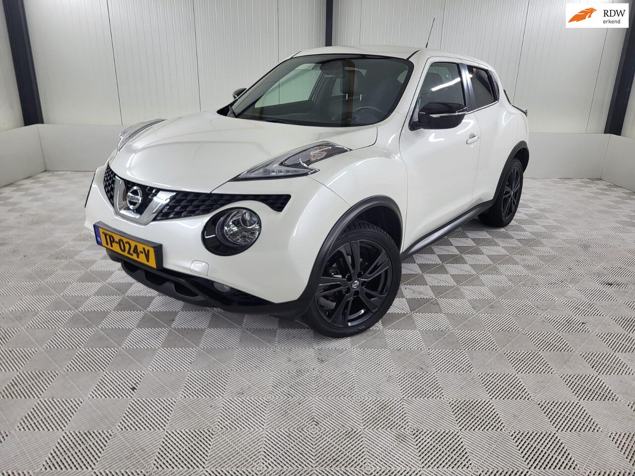 Nissan Juke - 1.2 DIG-T S/S N-Connecta 1.2 DIG-T S/S N-Connecta, Camera, Trekhaak - AutoWereld.nl