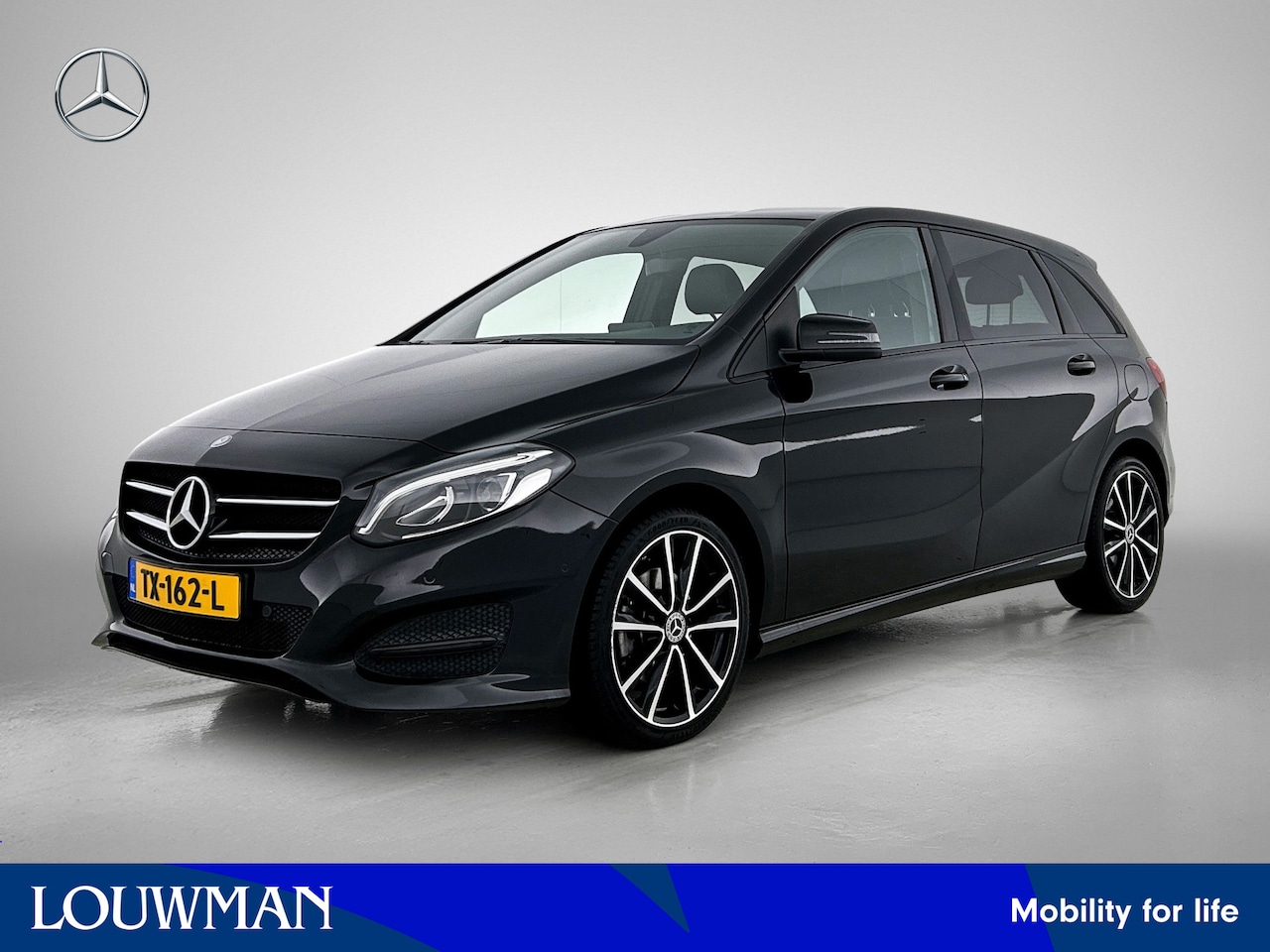 Mercedes-Benz B-klasse - 180 Urban Sport Nightpakket | Trekhaak | LED Verlichting | Cruise Controle | Parkeerpakket - AutoWereld.nl