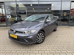 Volkswagen Polo - 1.0 TSI Life *Stoelverwarming & Trekhaak
