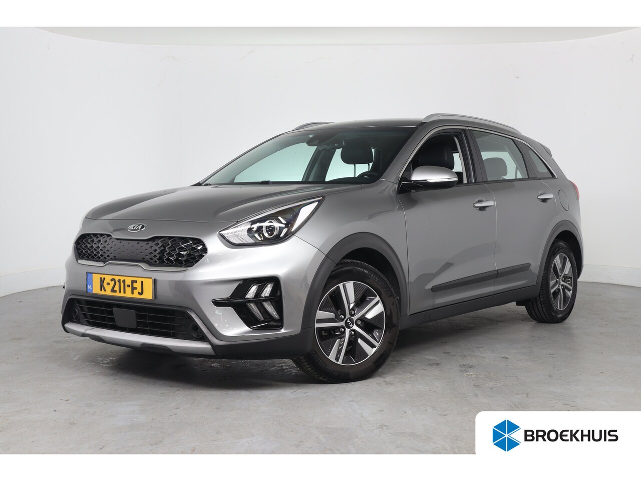Kia Niro - 1.6 GDi Hybrid DynamicLine | Dealer Onderhouden! | Navi | Camera | Cruise Adaptive | DAB | - AutoWereld.nl