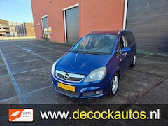 Opel Zafira - 1.6 Essentia 7P