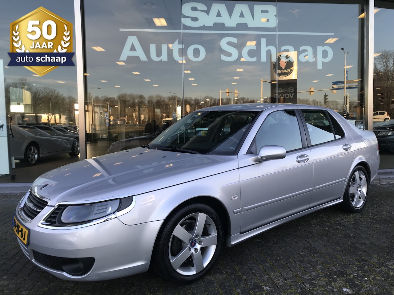 Saab 9-5 - 2.0t Business Sedan Automaat | Rijklaar incl garantie | Parkeersensoren 17 inch Stoelverwa - AutoWereld.nl
