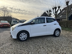 Toyota Aygo - 1.0 VVT-i x-fun