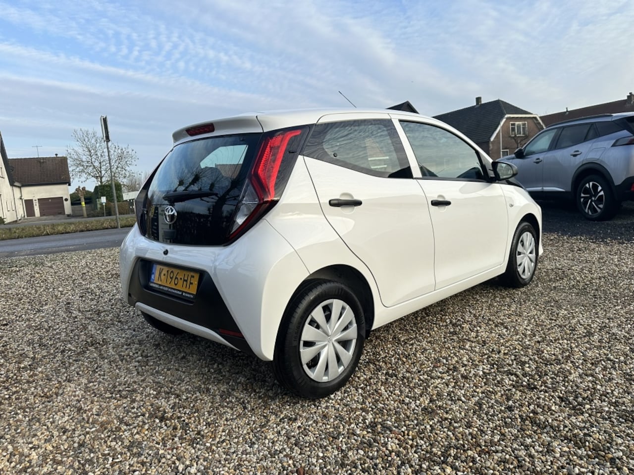 Toyota Aygo - 1.0 VVT-i x-fun 1.0 VVT-i x-fun