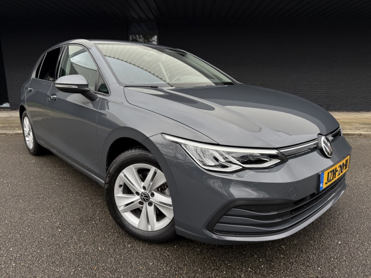 Volkswagen Golf - 1.0 TSI Life Bns - AutoWereld.nl