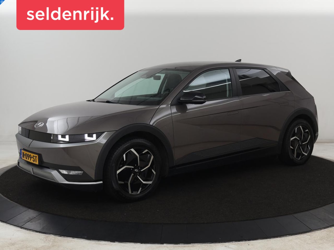 Hyundai IONIQ 5 - Style 73kWh | SOH 99% | 3-Fase | Warmtepomp | Stoelverwarming | Adaptive cruise | Camera | - AutoWereld.nl