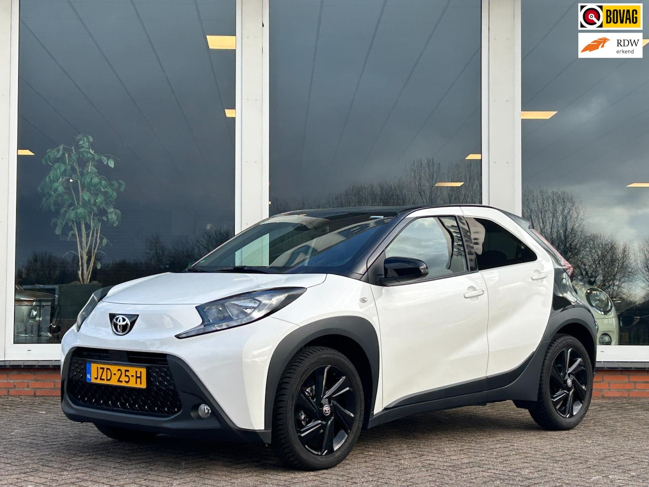 Toyota Aygo X - 1.0 VVT-i S-CVT Pulse 1.0 VVT-i S-CVT Pulse - AutoWereld.nl