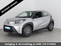 Toyota Aygo X - 1.0 VVT-i MT Play Bi-Tone | Apple Carplay & AndroidAUTO | Camera | Privacy Glass |