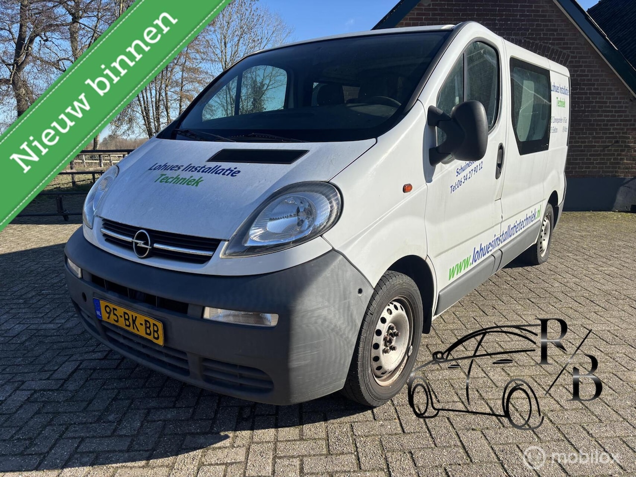 Opel Vivaro - bestel 1.9 DI L1H1 DC LAGE KM LEES TEKST - AutoWereld.nl
