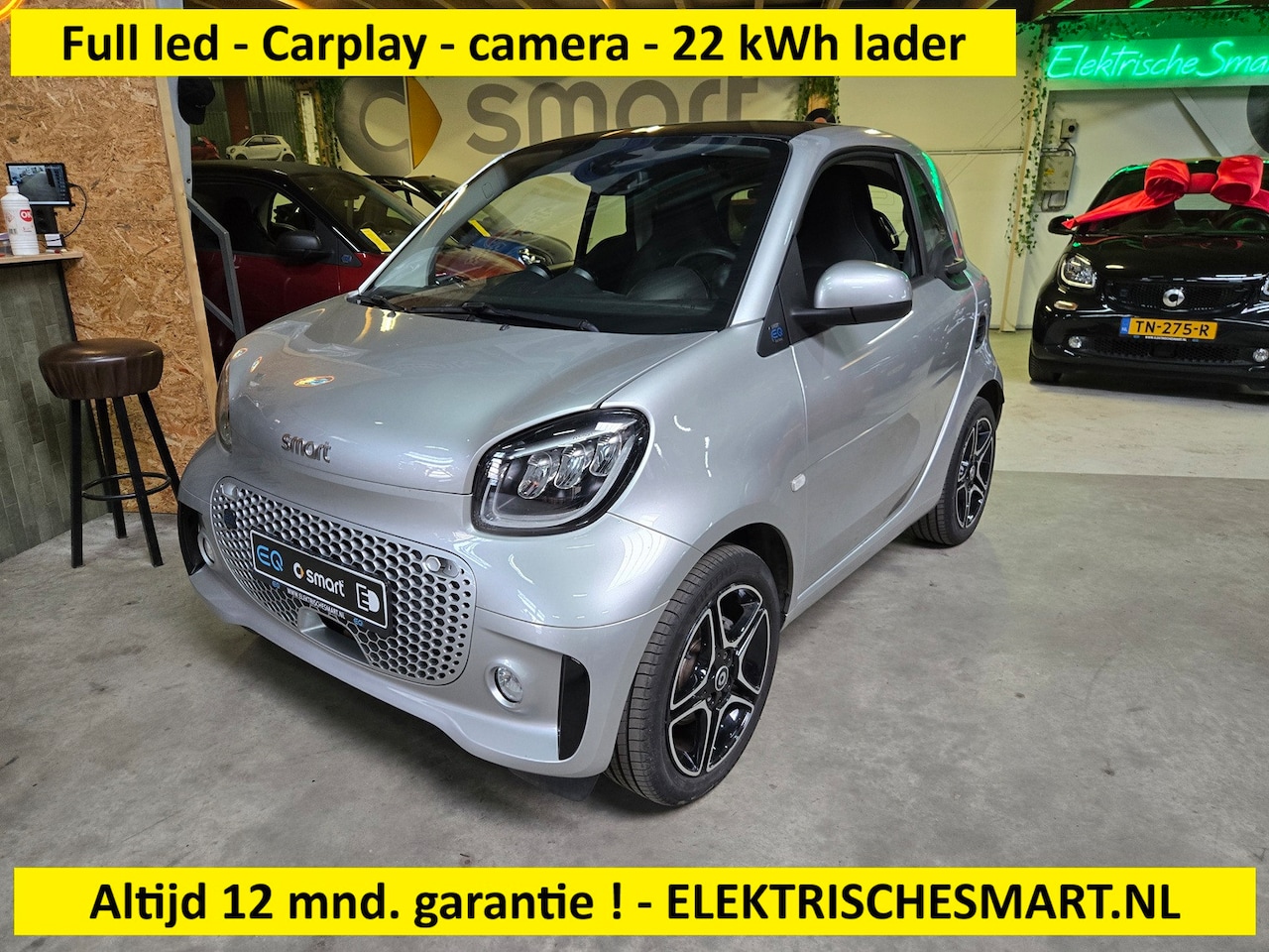 Smart Fortwo - EQ Comfort - Full Led - Carplay + camera - 12 mnd. garantie - stoelverwarming - 22 kWh 3 f - AutoWereld.nl