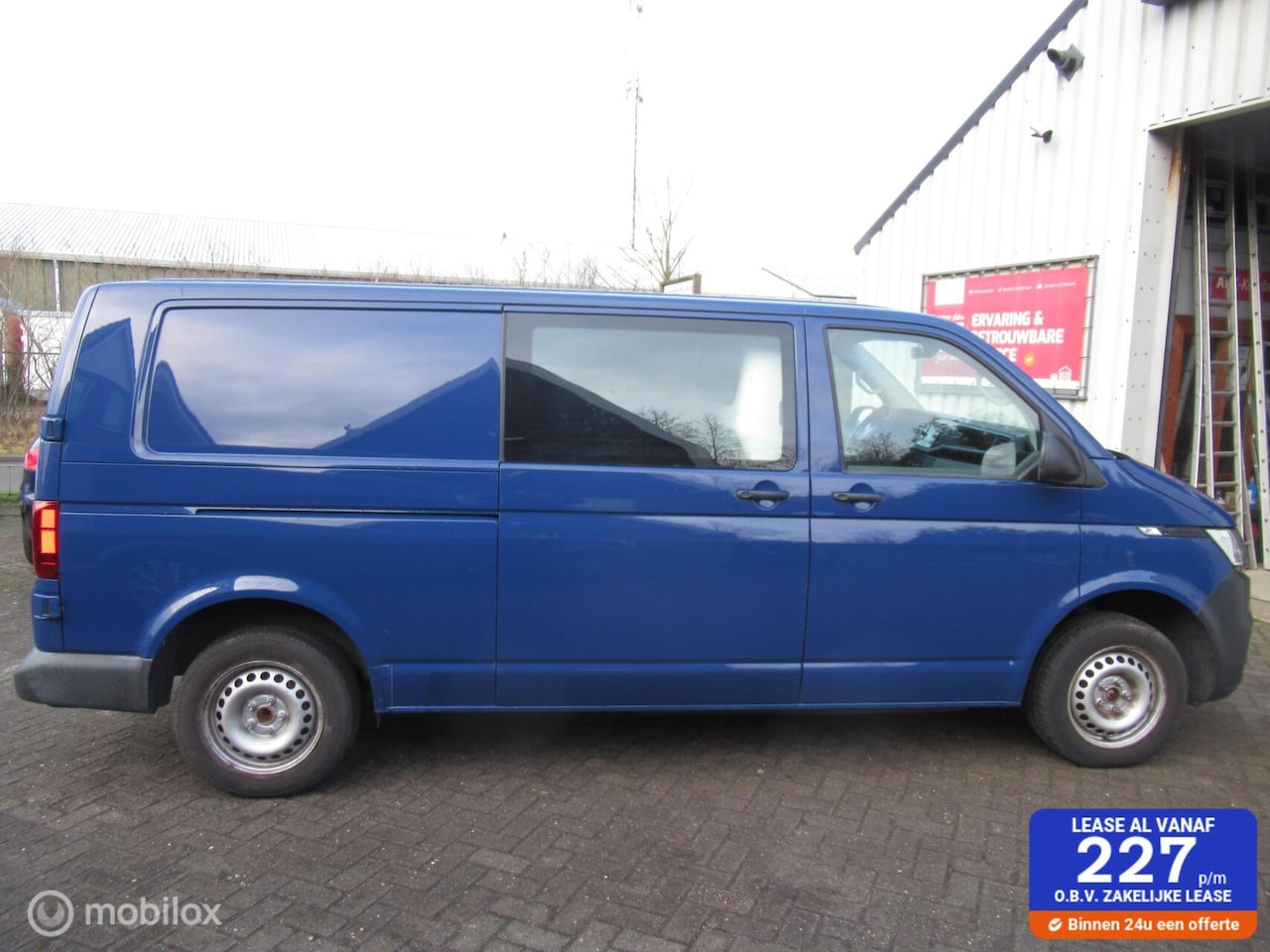 Volkswagen Transporter - 2.0 TDI L2 Comfortline - AutoWereld.nl