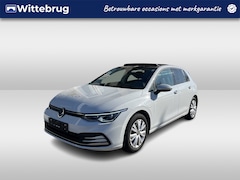 Volkswagen Golf - 1.4 eHybrid Style / AUTOMAAT/ MEMORY SEAT/ PARK. SENSOREN + CAMERA/ CRUISE/ NAVI/ APP-CONN