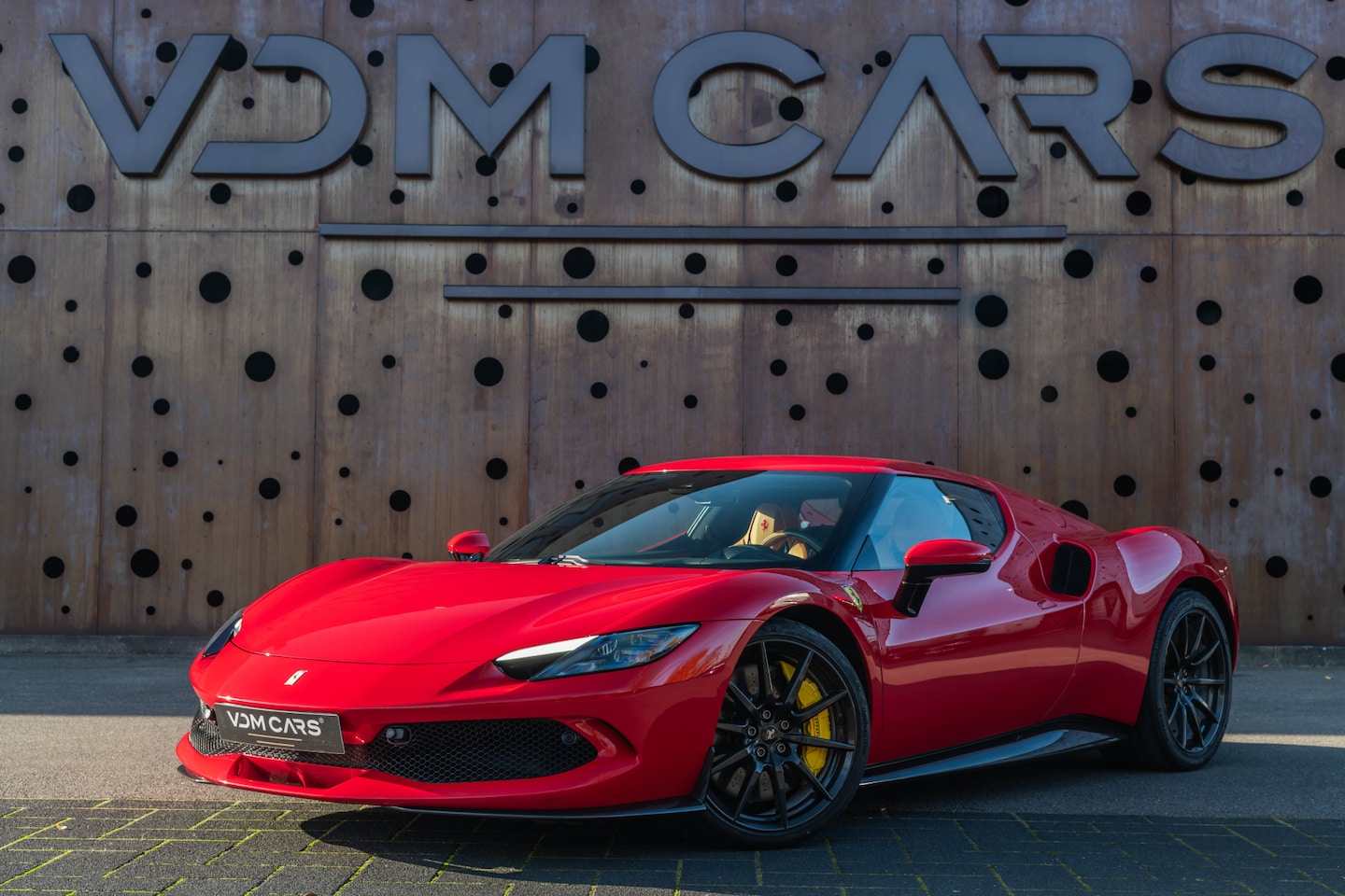 Ferrari 296 GTB - 3.0 V6 | 1e Eigenaar | Carbon | Carbon Velgen | Lift | - AutoWereld.nl