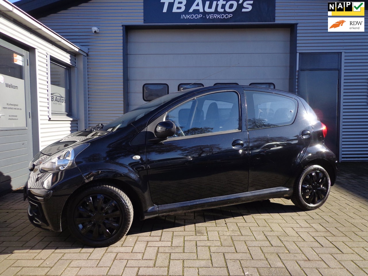 Toyota Aygo - 1.0-12V Sport 5-DRS ! AIRCO / 82.735 KM ! - AutoWereld.nl