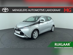 Toyota Aygo - 1.0 VVT-i x-play | Rijklaar | Eerste Eigenaar | Automaat | All Season Banden |