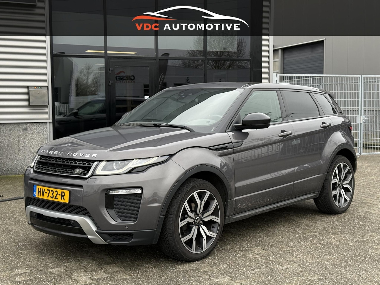 Land Rover Range Rover Evoque - 2.0 eD4 Urban Series SE Dynamic Pano | Camera | Memory | Meridian Sound | Xenon | Stoelver - AutoWereld.nl
