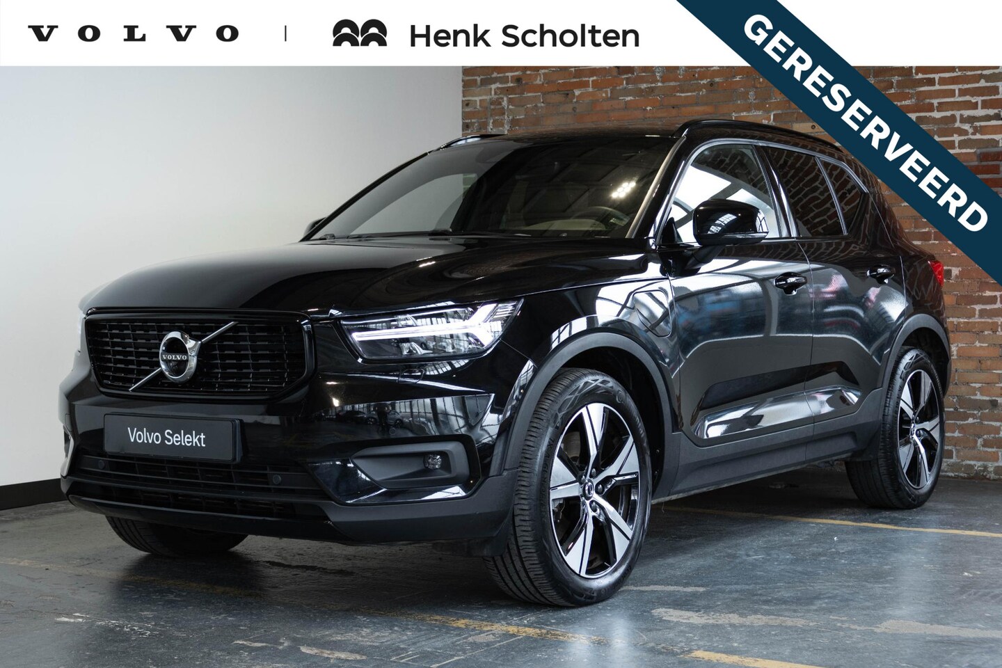 Volvo XC40 - T4 Recharge R-Design | Adaptive Cruise Control | Semi-Electrische wegklapbare trekhaak | H - AutoWereld.nl