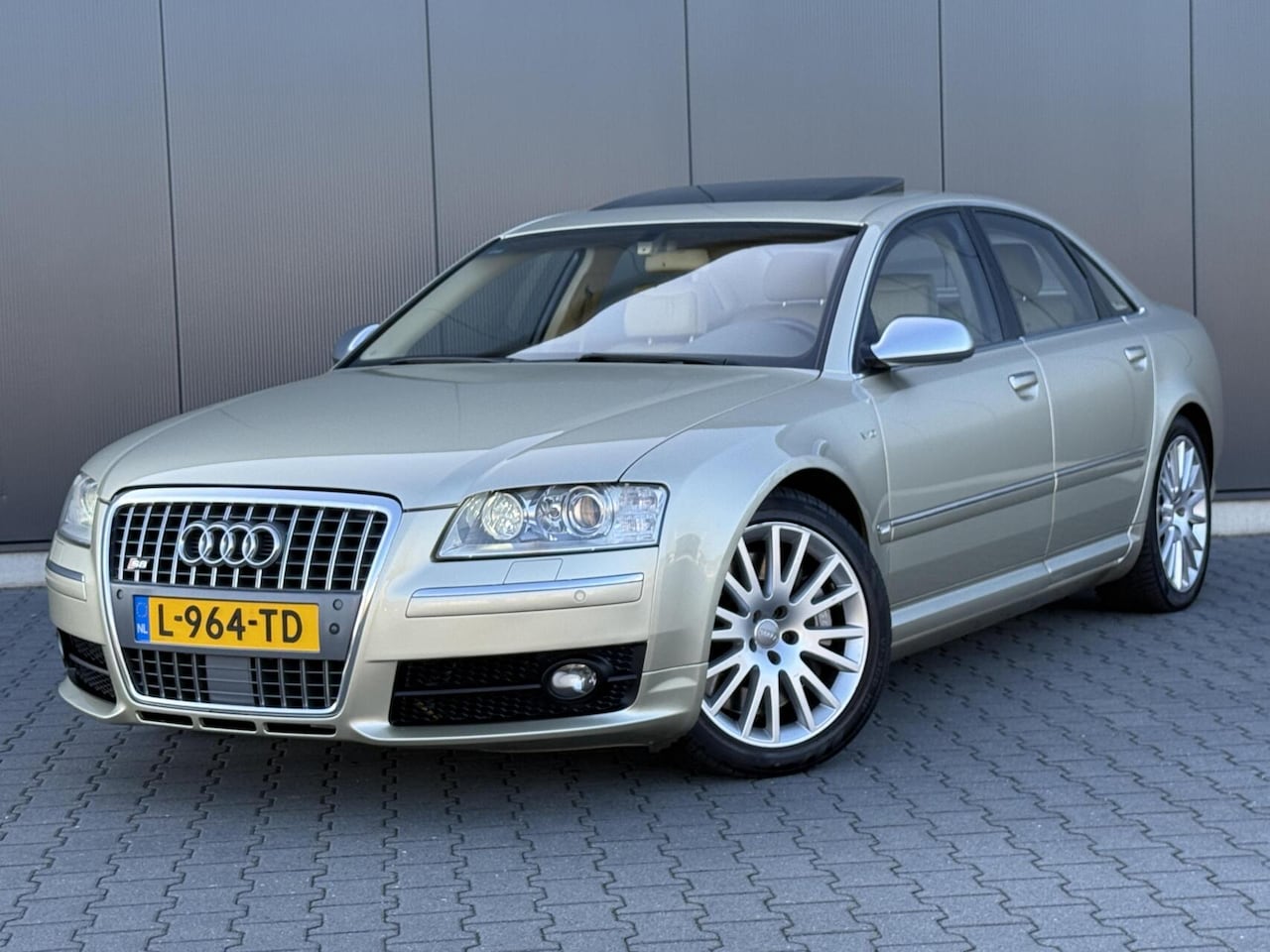 Audi S8 - 5.2 V10 451PK Adaptive - Bosé- Schuifdak - Leder - Zeer Vol - AutoWereld.nl