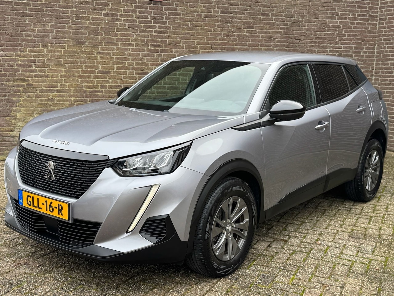 Peugeot 2008 - 1.2 PureTech Active Pack Carplay Lane-Ass. Clima Cruise-Contol - AutoWereld.nl