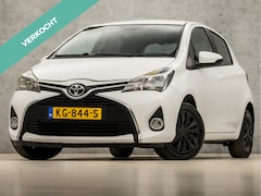 Toyota Yaris - 1.0 VVT-i Sport (SCHERM, AIRCO, BLUETOOTH, SPORTSTOELEN, MULTIFUNCTIONEEL STUURWIEL, NIEUW