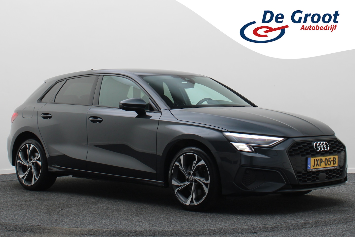 Audi A3 Sportback - 40 TFSI e Edition Virtual Cockpit, Camera, ACC, Keyless, Trekhaak, 18" - AutoWereld.nl