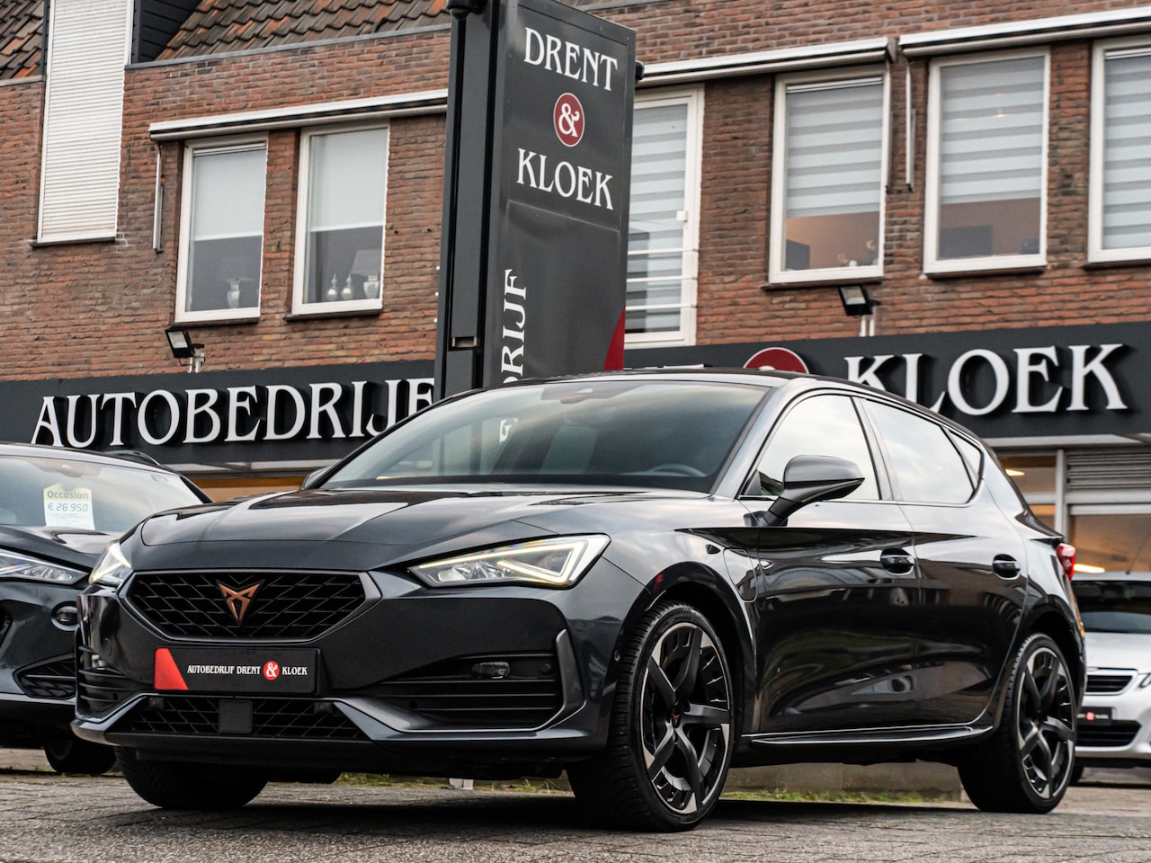 CUPRA Leon - 1.4 e-Hybrid VZ Adrenaline KUIPSTOELEN 19 INCH CAMERA - AutoWereld.nl