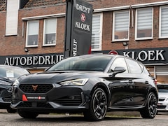 CUPRA Leon - 1.4 e-Hybrid VZ Adrenaline KUIPSTOELEN 19 INCH CAMERA ELEK STOEL