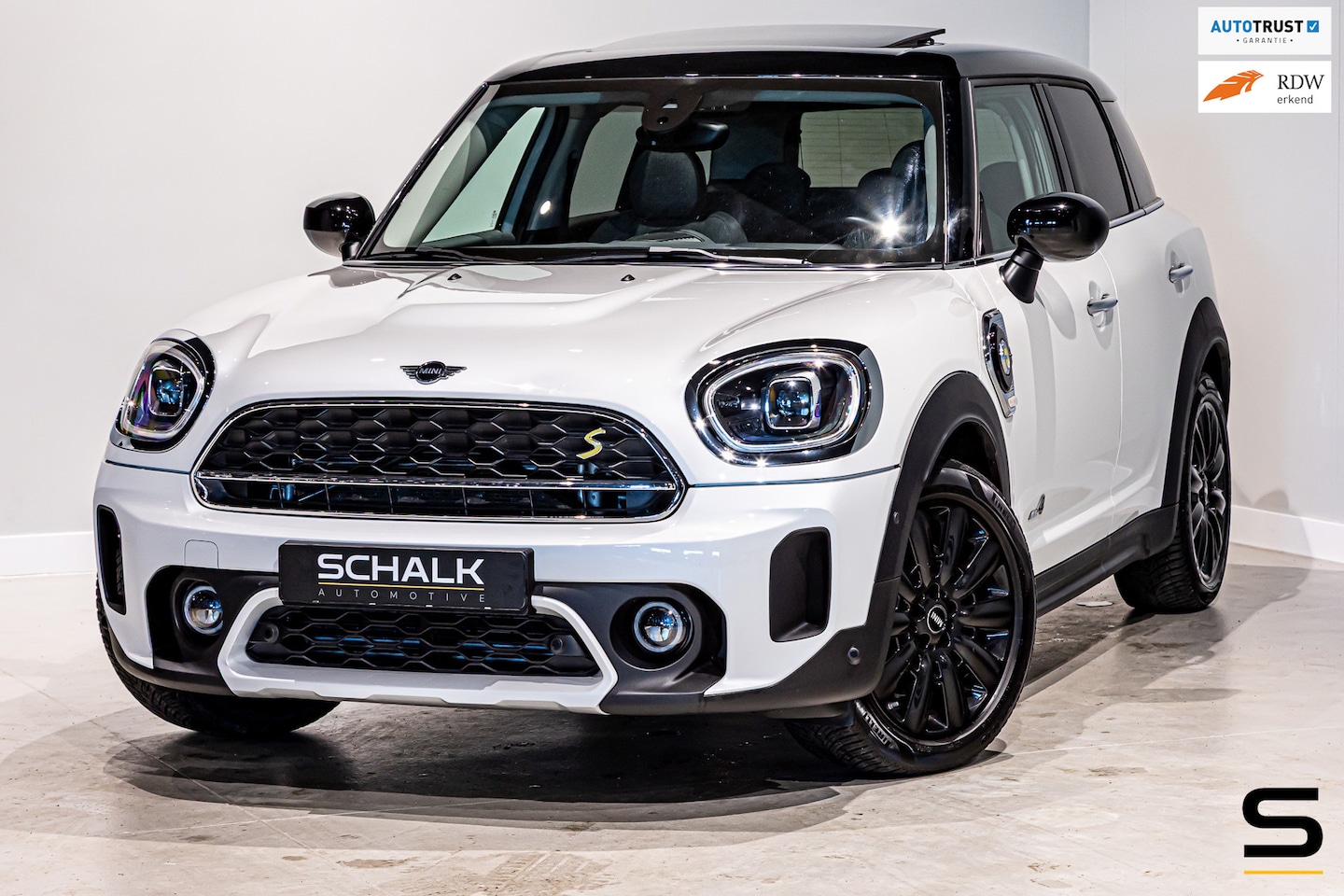 MINI Countryman - Mini 1.5 Cooper S E ALL4|Pano|E-stoel|HUD|H&K - AutoWereld.nl