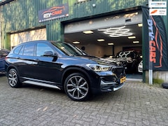 BMW X1 - SDrive20i High Executive Pano Leder Navi pro