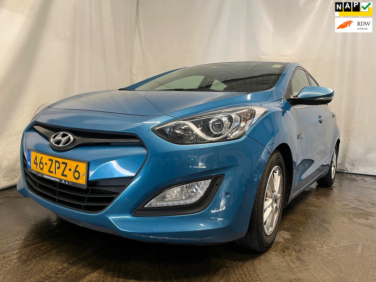 Hyundai i30 - 1.6 GDI Business Edition - Geen Vermogen - Schade - BPM - AutoWereld.nl