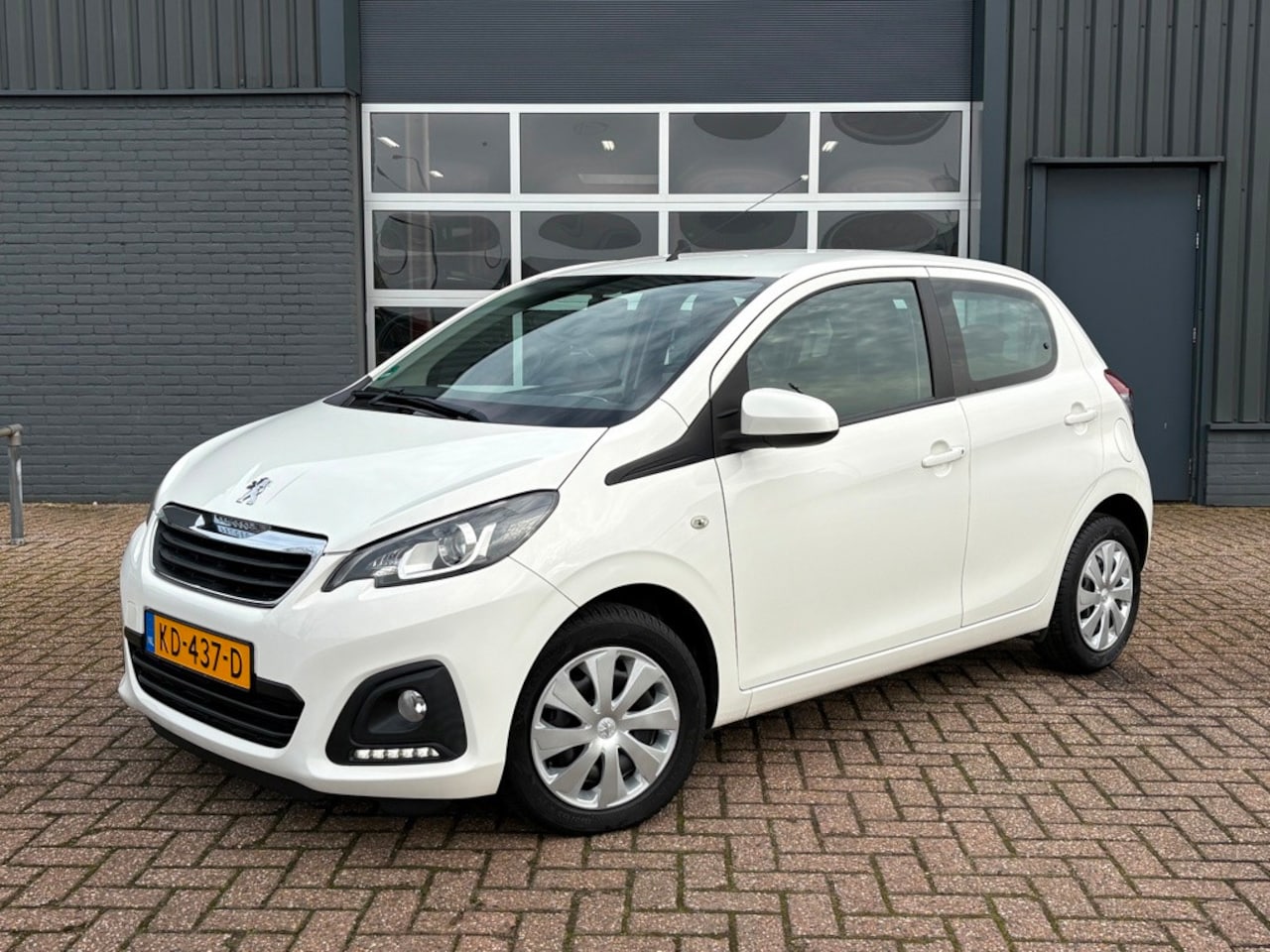 Peugeot 108 - 1.0 e-VTi Active 1.0 e-VTi Active - AutoWereld.nl