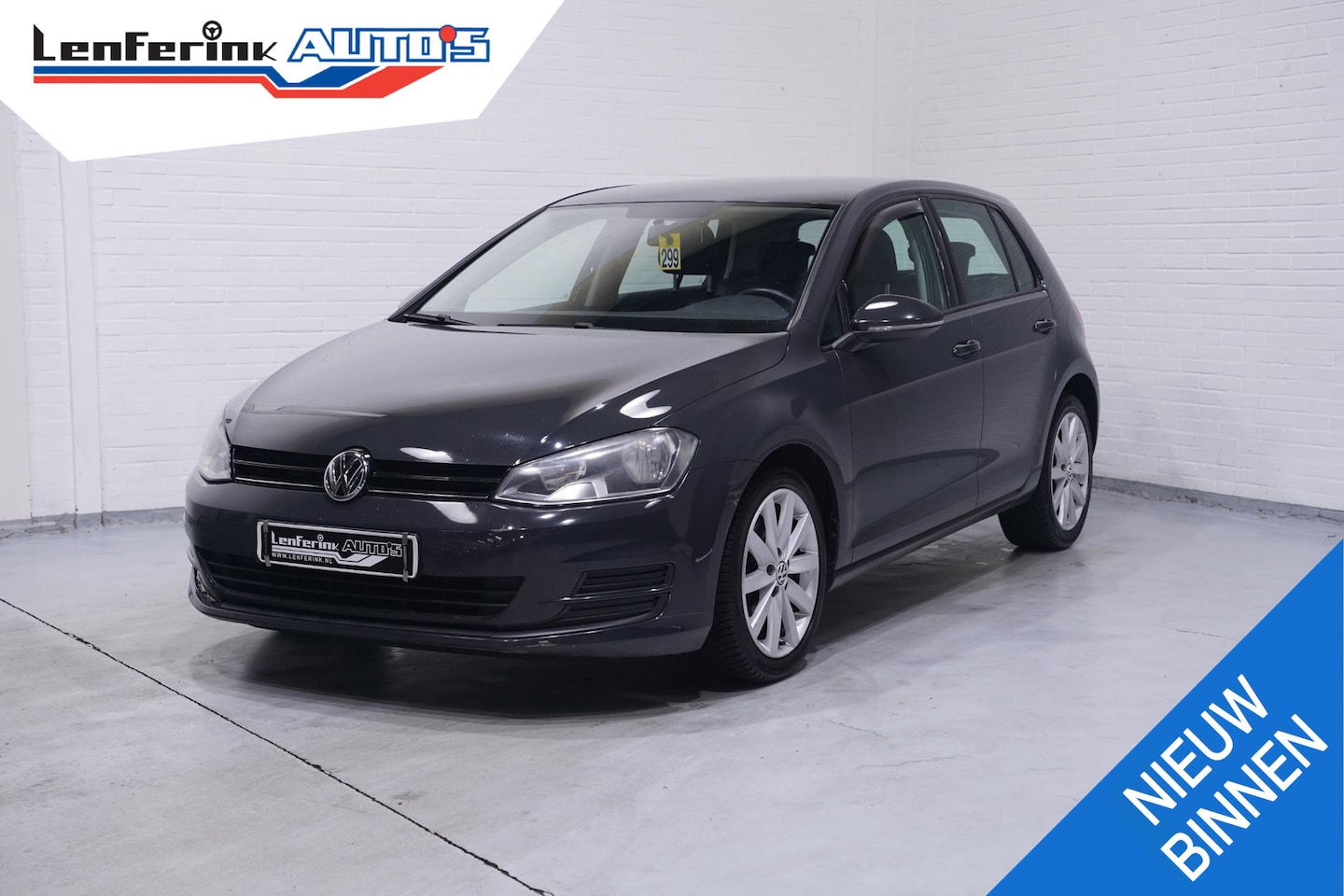 Volkswagen Golf - 1.2 TSI Trendline aircoelektrisch-pack  bleutooth 17"-inch lichtmetalen velgen - AutoWereld.nl