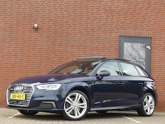 Audi A3 Sportback - 40 e-tron S-Line / Panoramadak / Virtual cockpit