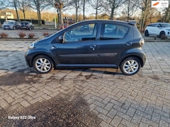 Toyota Aygo - 1.0-12V +