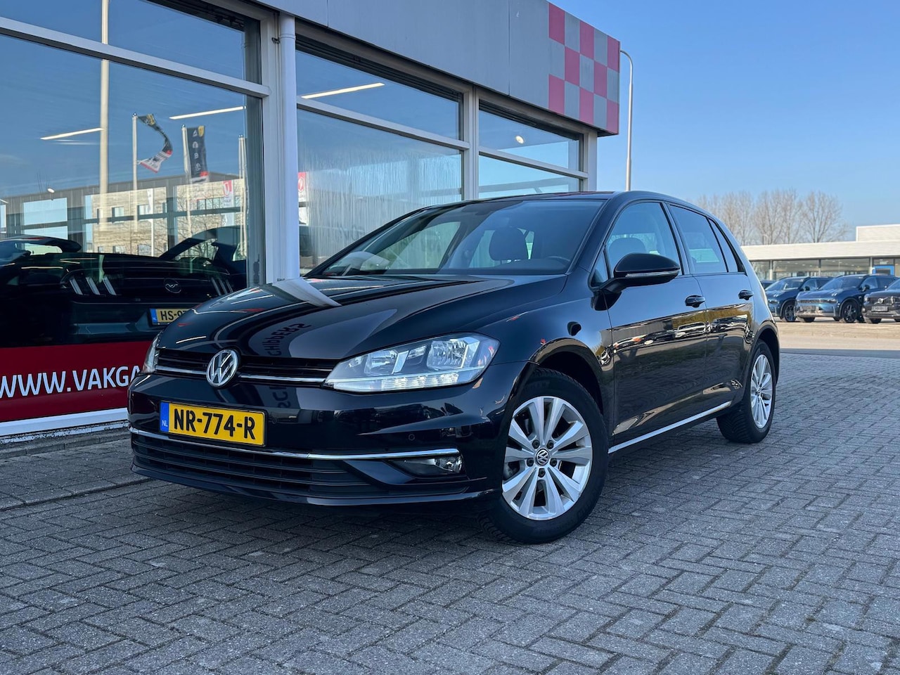 Volkswagen Golf - 1.0 TSI Comfortline 1.0 TSI Comfortline - AutoWereld.nl