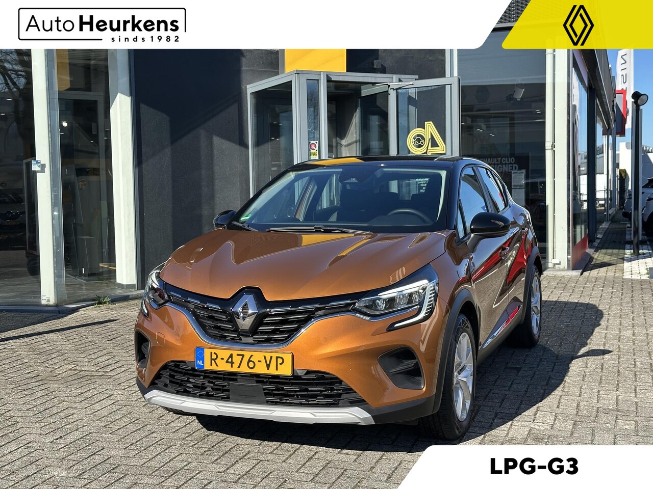 Renault Captur - TCe 100 Bi-Fuel Zen l TREKHAAK l Two-Tone - AutoWereld.nl