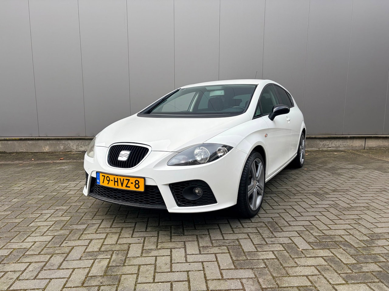 SEAT Leon - 2.0 TFSI FR 2.0 TFSI FR - AutoWereld.nl