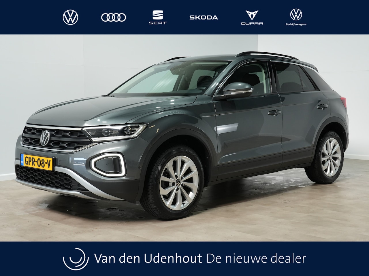 Volkswagen T-Roc - 1.5 TSI 150pk DSG Oranje Edition Android/Carplay Camera Clima Lm Velgen Keyless 207 - AutoWereld.nl