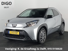 Toyota Aygo X - 1.0 VVT-i MT Play Bi-Tone | Apple Carplay & AndroidAUTO | Camera | Privacy Glass |