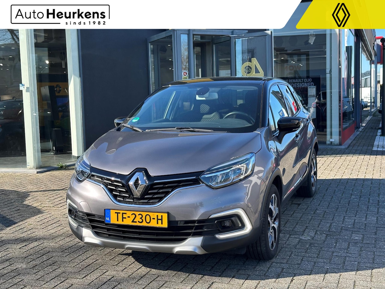 Renault Captur - TCe 90 Intens l Origineel NL l 2e-Eigenaar l Volledige onderhoudshistorie - AutoWereld.nl