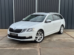 Skoda Octavia Combi - 1.4 TSI Greentech Clever Edition Carplay|Stoelverw.|Trekhaak
