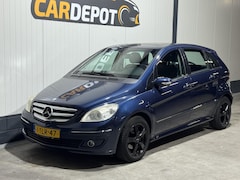 Mercedes-Benz B-klasse - 200 Automaat Zeer Netjes