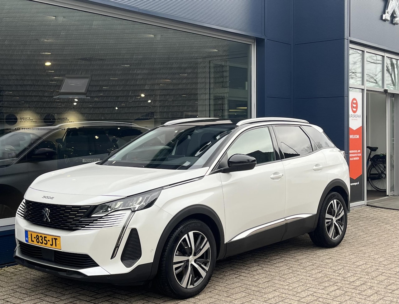 Peugeot 3008 - 1.2 Turbo 130 PK | GT Zwart Dak | Trekhaak 1450 KG | 1e Eigenaarsauto | Volledig Dealer On - AutoWereld.nl