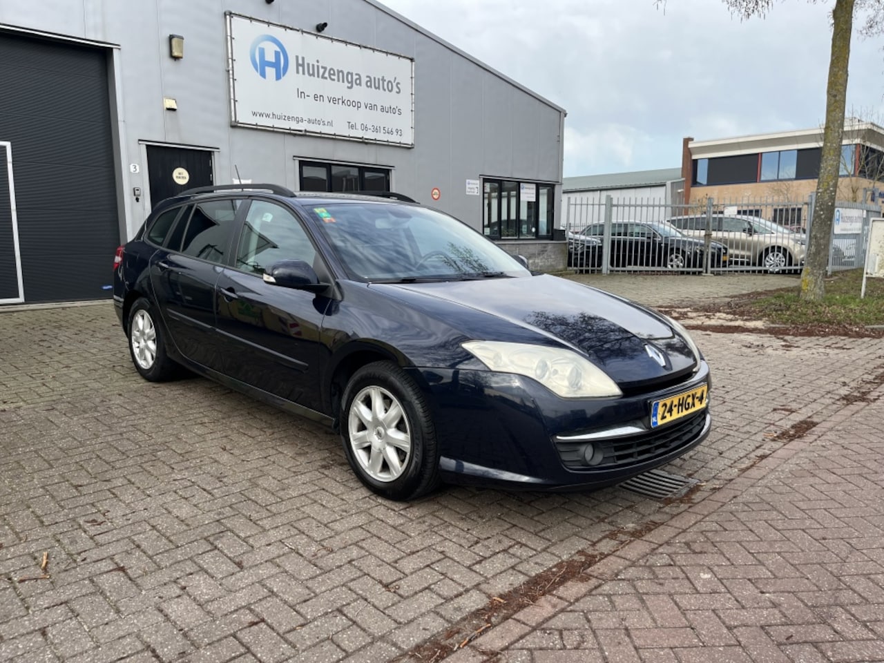 Renault Laguna Estate - 2.0 DCi | CLIMA| APK:26-09-2026!! - AutoWereld.nl