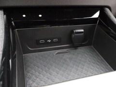 Renault Austral - evolution full hybrid E-Tech 200 | €6.040 Korting | Pack Safety | Achteruitrijcamera | Ada